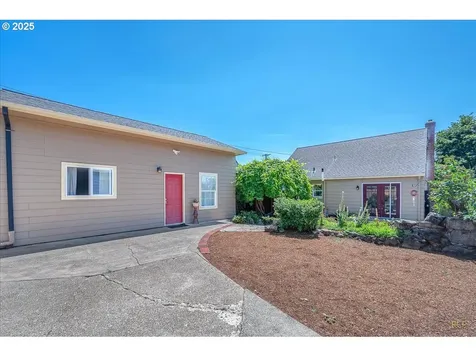 116 E 35th Street Vancouver WA 98663