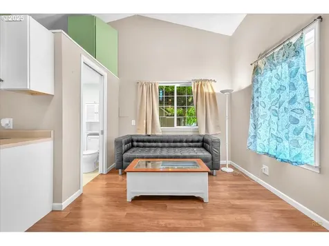 116 E 35th Street Vancouver WA 98663