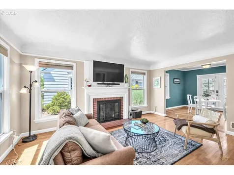 116 E 35th Street Vancouver WA 98663