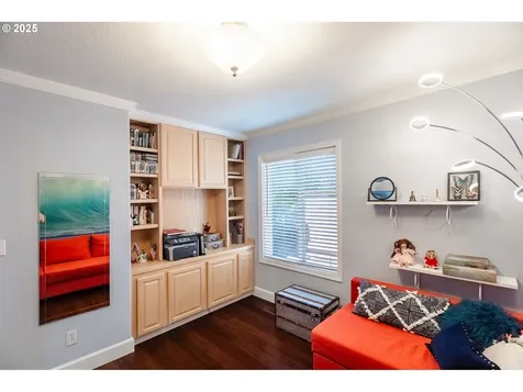 1406 NW Slocum Way Portland OR 97229