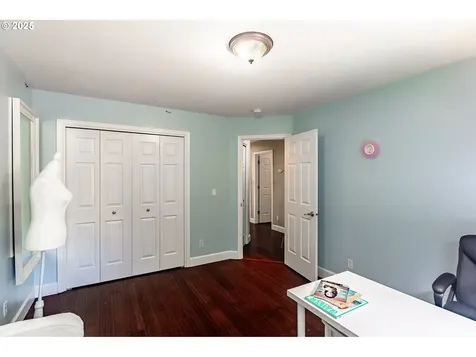 1406 NW Slocum Way Portland OR 97229