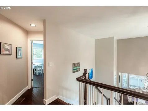 1406 NW Slocum Way Portland OR 97229