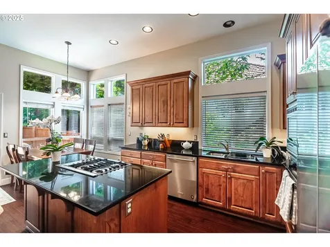 1406 NW Slocum Way Portland OR 97229