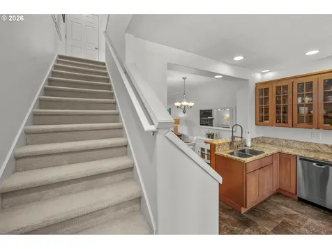 15495 Brianne Court Lake Oswego OR 97035