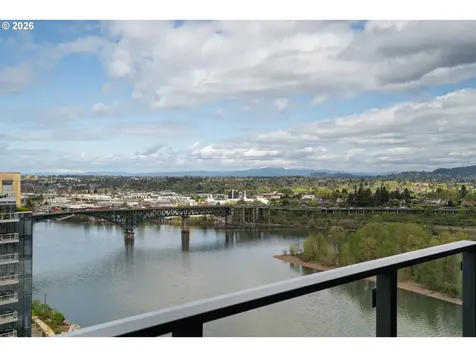 841 S Gaines Street Portland OR 97239