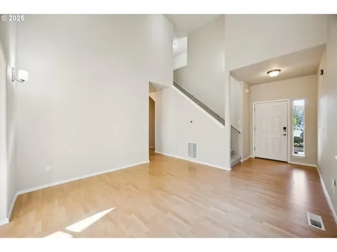 17723 SW Falling Leaf Court Beaverton OR 97003
