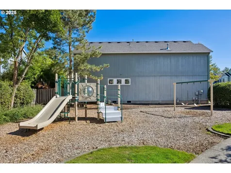 17723 SW Falling Leaf Court Beaverton OR 97003