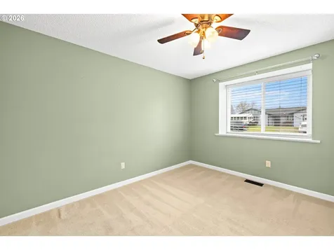 493 S Emerald Loop Cornelius OR 97113