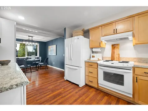 493 S Emerald Loop Cornelius OR 97113