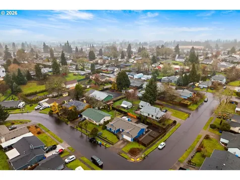 493 S Emerald Loop Cornelius OR 97113