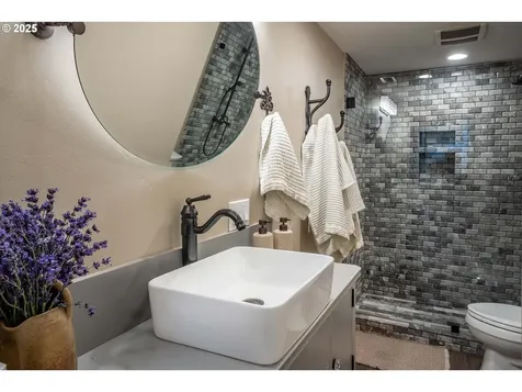 66505 Gerking Market Road Bend OR 97703