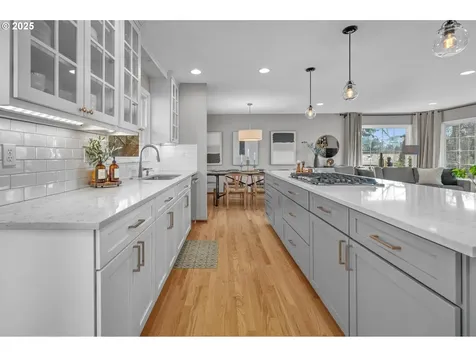 10685 SW Wakefield Street Portland OR 97225