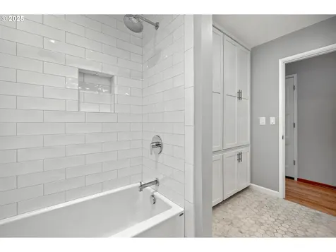 10685 SW Wakefield Street Portland OR 97225