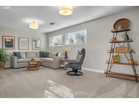 10685 SW Wakefield Street Portland OR 97225