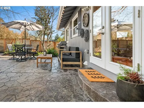 10685 SW Wakefield Street Portland OR 97225