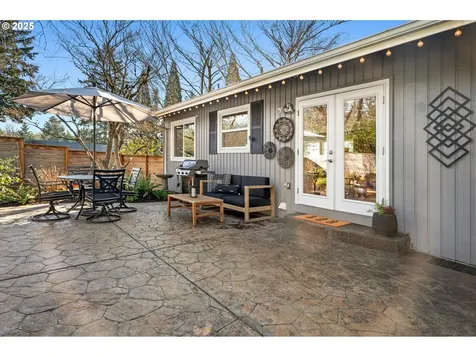 10685 SW Wakefield Street Portland OR 97225