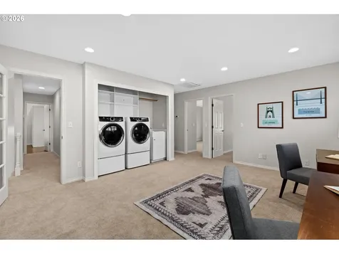 4221 SW 47th Drive Portland OR 97221