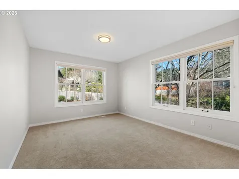 4221 SW 47th Drive Portland OR 97221