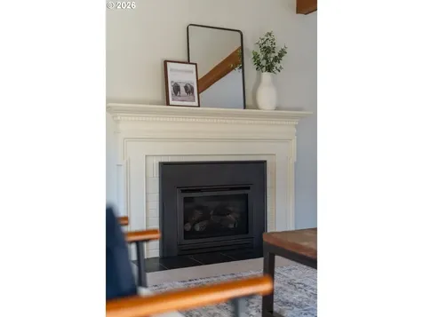 4221 SW 47th Drive Portland OR 97221