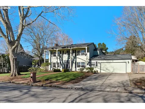 4221 SW 47th Drive Portland OR 97221