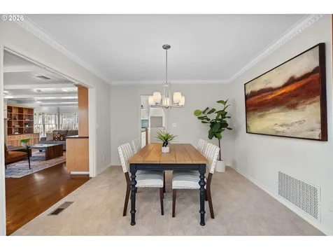 4221 SW 47th Drive Portland OR 97221