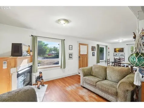 3411 Columbia Heights Road Longview WA 98632