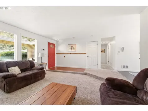 6 Dove Street Longview WA 98632