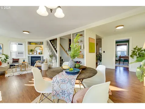 6623 SE 71st Avenue Portland OR 97206