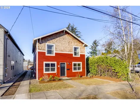 6623 SE 71st Avenue Portland OR 97206