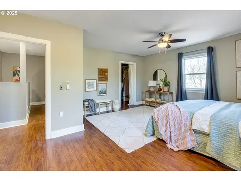 6623 SE 71st Avenue Portland OR 97206