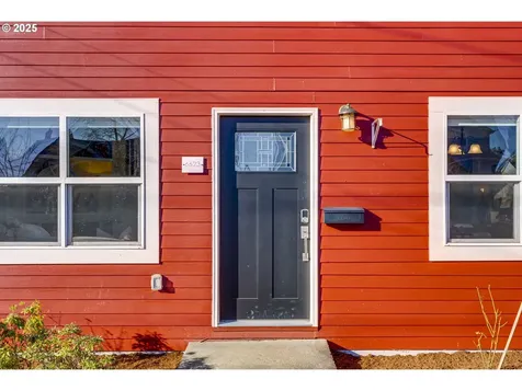 6623 SE 71st Avenue Portland OR 97206