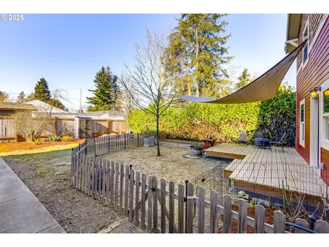 6623 SE 71st Avenue Portland OR 97206