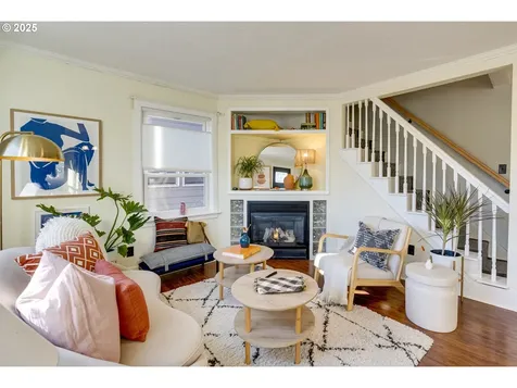 6623 SE 71st Avenue Portland OR 97206