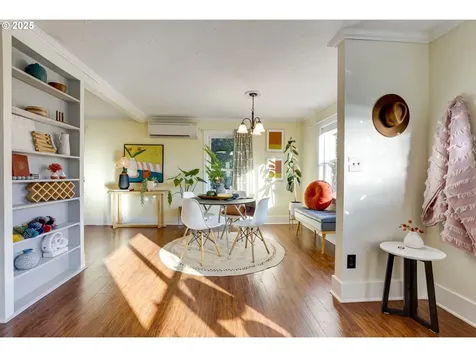 6623 SE 71st Avenue Portland OR 97206