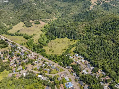 NE Newton Creek Drive Roseburg OR 97470