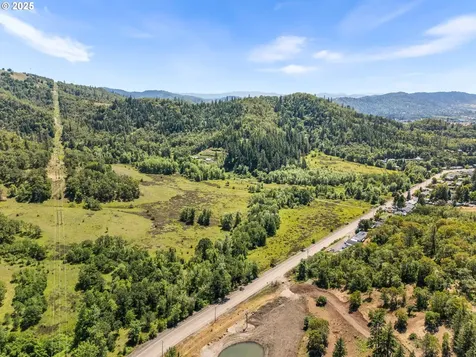 NE Newton Creek Drive Roseburg OR 97470