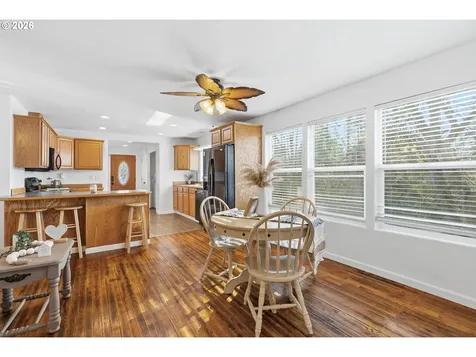 230 Haussler Road Kelso WA 98626