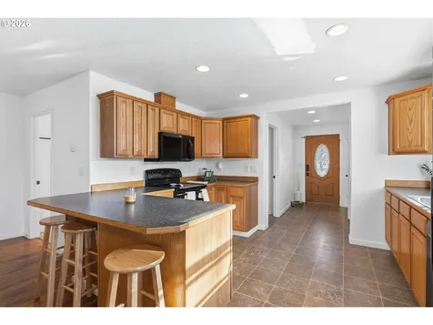 230 Haussler Road Kelso WA 98626