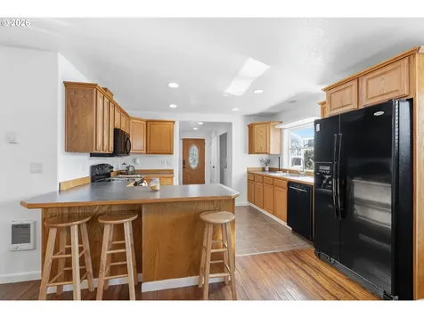230 Haussler Road Kelso WA 98626