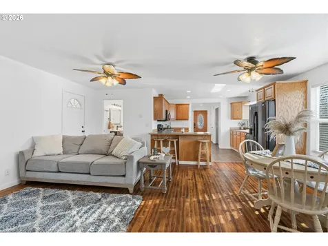 230 Haussler Road Kelso WA 98626