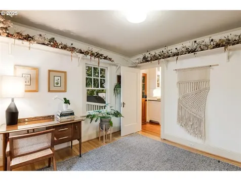 7150 SE Alder Street Portland OR 97215