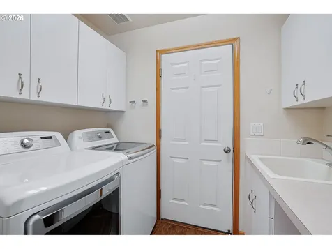 13810 Bean Court Oregon City OR 97045