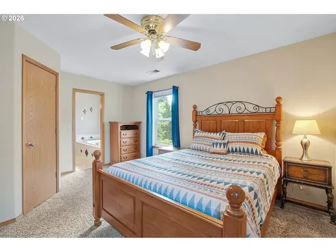 13810 Bean Court Oregon City OR 97045