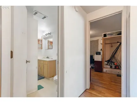2064 Grant Street Eugene OR 97405