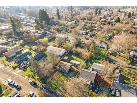 2064 Grant Street Eugene OR 97405