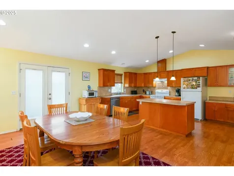 1625 Brown Street Woodburn OR 97071