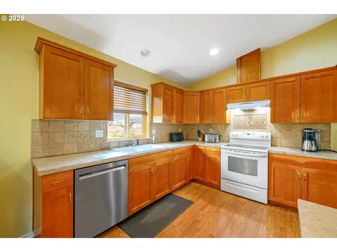 1625 Brown Street Woodburn OR 97071