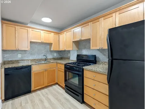 1205 SW Cardinell Drive Portland OR 97201