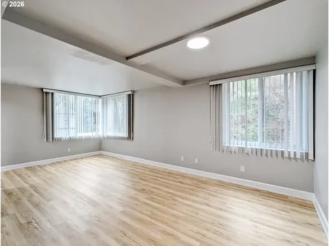 1205 SW Cardinell Drive Portland OR 97201