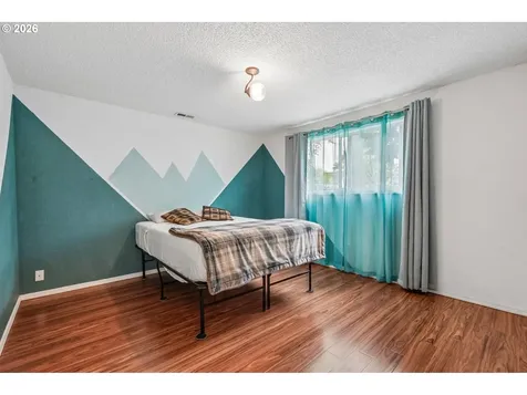 1511 NE Rosa Parks Way Portland OR 97211